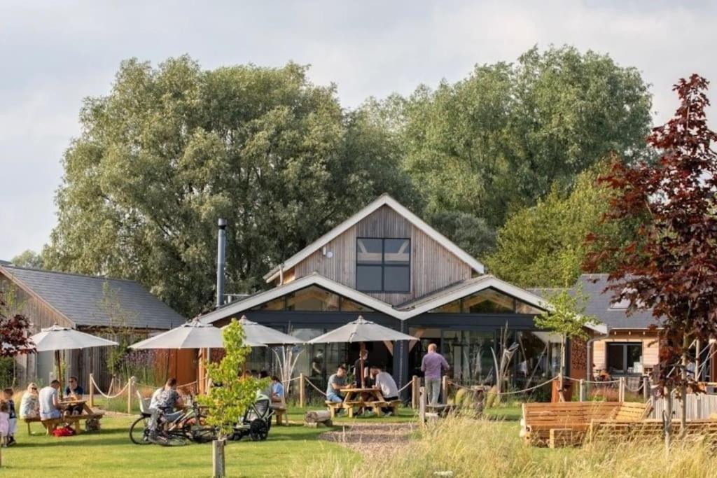 Roseberry Cottage - Lower Mill Estate Somerford Keynes Bagian luar foto